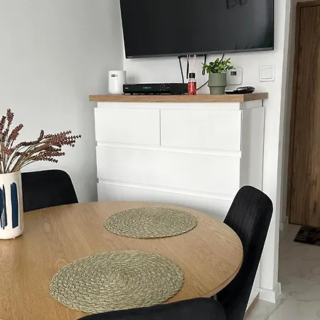 Apartmán Pila- Balkon-3 Osoby-2 Lozka-przytulny *