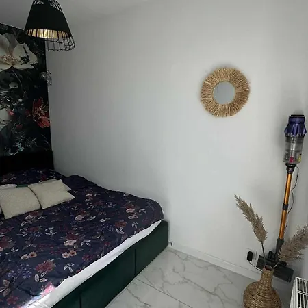 Apartament Piła- Balkon-3 Osoby-2 łóżka-przytulny *