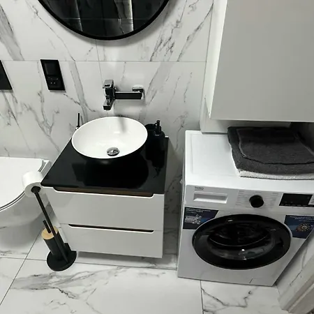 Piła- Balkon-3 Osoby-2 łóżka-przytulny Apartament Piła