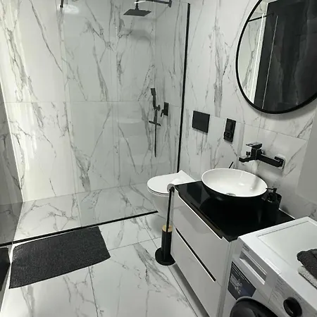 Apartamento Piła- Balkon-3 Osoby-2 łóżka-przytulny *